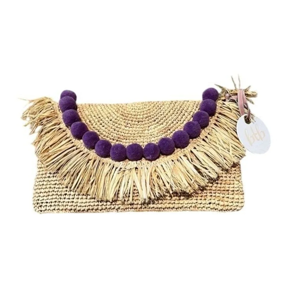 NWT‎ BTB Los Angeles Sera Pom Pom Raffia Clutch in Purple Handbag - Picture 2 of 5